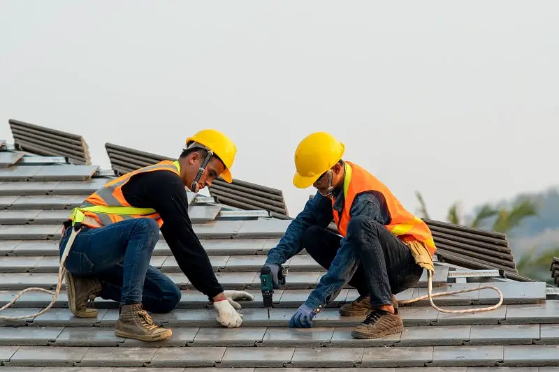 Roofer Helper